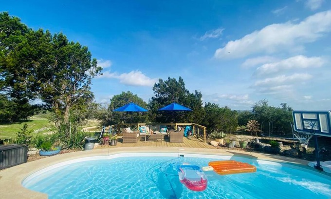 Bandera House | Cottage with Hot Tub and Pool Bandera, TX.