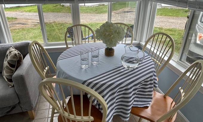 Summer Village Cottage | Cottages at Summer Village, fully furnished cottage, Wi-fi, heated pools, hot tub