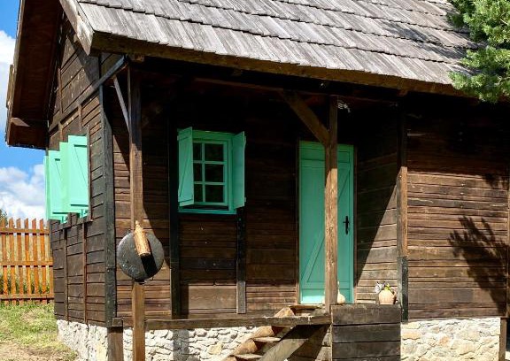 Zenica-Doboj Canton Ski Chalet | Cottages of Nišići