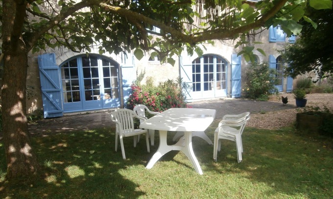 Cussay House | Country Cottage/Gite - Cussay