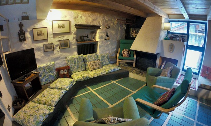 Entreves Ski Chalet | Country Cottage/Gite - Courmayeur