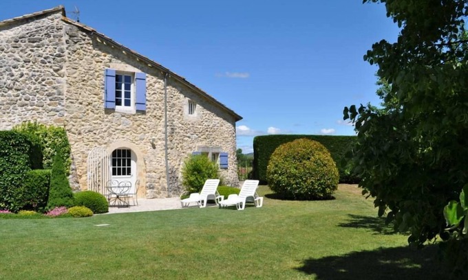 Lussan Cottage | Country Cottage/Gite - LussanHouse with character