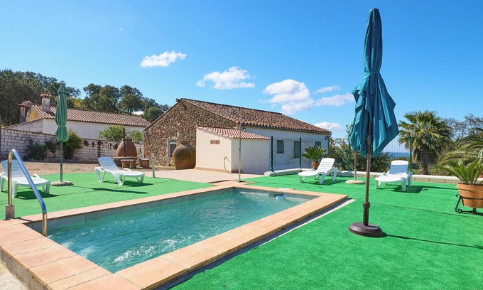 Villaviciosa de Cordoba House | Country House 'El Poleo' with Mountain View, Wi-Fi and Air Conditioning