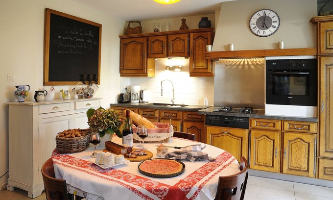 Corcelles-en-Beaujolais House | Country house in Beaujolais