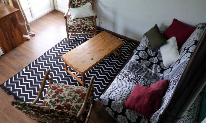 Saint-Vincent-sur-Oust Cabin | Country cabin near the Nantes-Brest canal