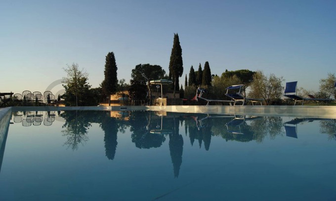 Marciano della Chiana House | Country house with private pool for 22/23 persons
