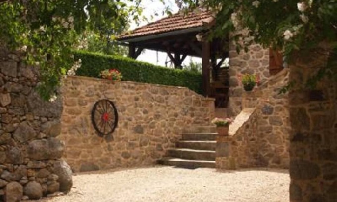 La Bastide-l'Eveque Cottage | country holiday home - LABASTIDE L'EVEQUE