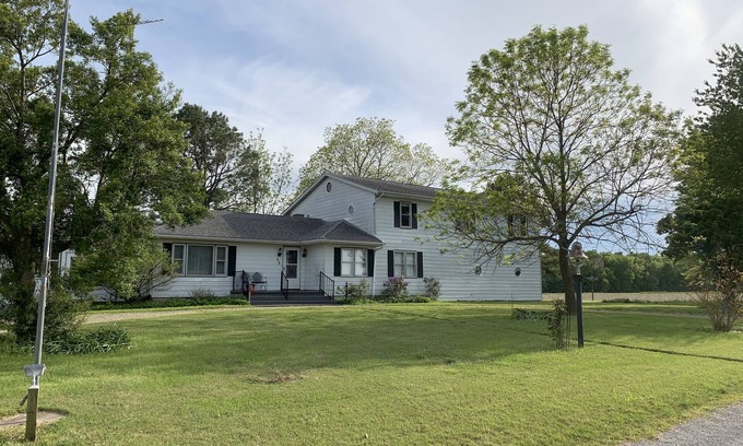 Vergennes House | Country Home for the Family