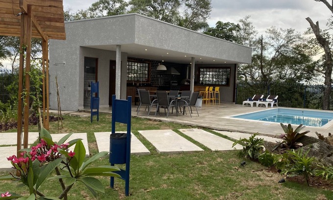 Santana de Parnaiba Cottage | Country House - 25 min from SP 6 large suites 23 guests surrounded by nature