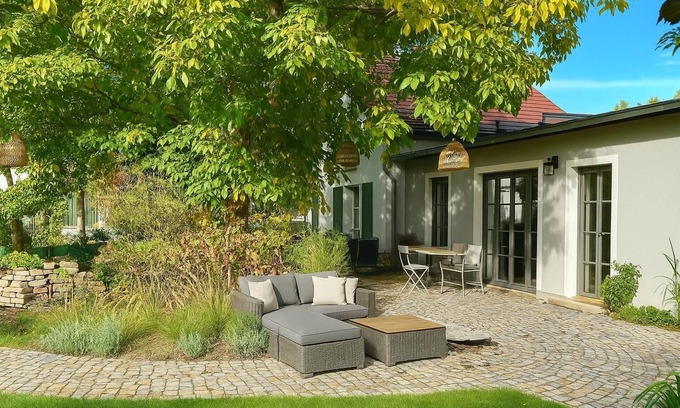 Nuthetal Cottage | Country House Dream under Walnut Trees