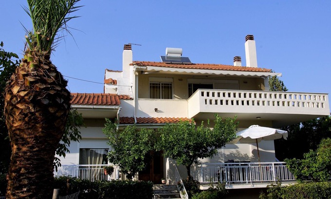 Nea Iraklitsa House | Country house for quiet and comfortable holidays.
