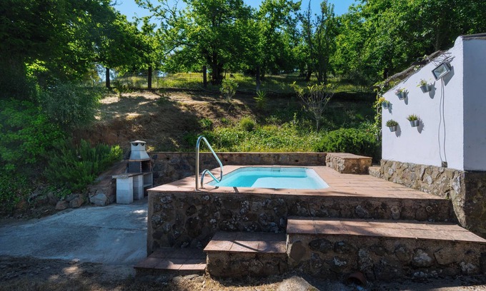 Calabazares House | Country House 'Las Nubes' with Mountain View, Wi-Fi and Air Conditioning