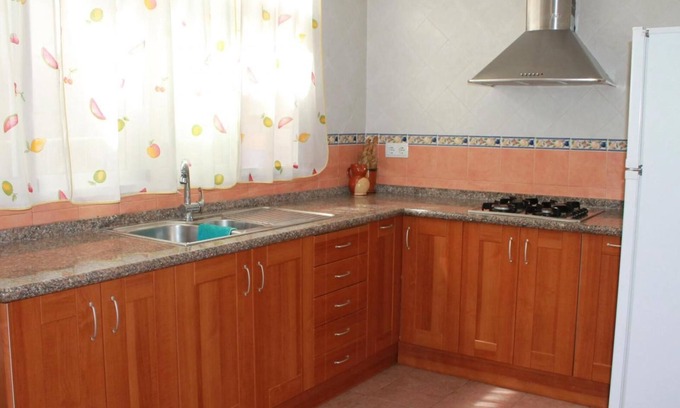 Bolbaite House | Country House 'Lera' with Mountain View, Wi-Fi and Air Conditioning