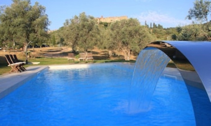 Caldana House | Country house, lovingly renovated, in the middle of an olive grove with a large panoramic pool