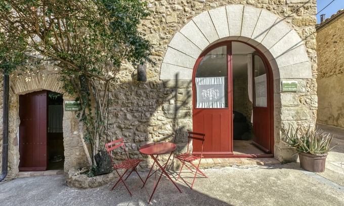 Orriols House | Country house 'Vermella' with Wi-Fi