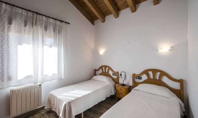Matallana Cottage | Country houses 4 Valles house N2