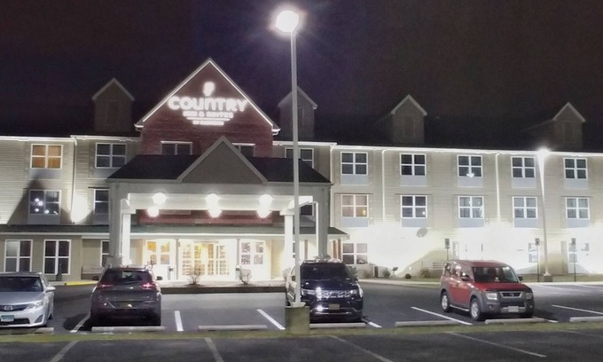 Chambersburg Hotel | Country Inn & Suites by Radisson, Chambersburg, PA