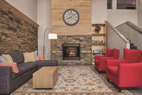 Cottage Grove Hotel | Country Inn & Suites by Radisson, Cottage Grove, MN
