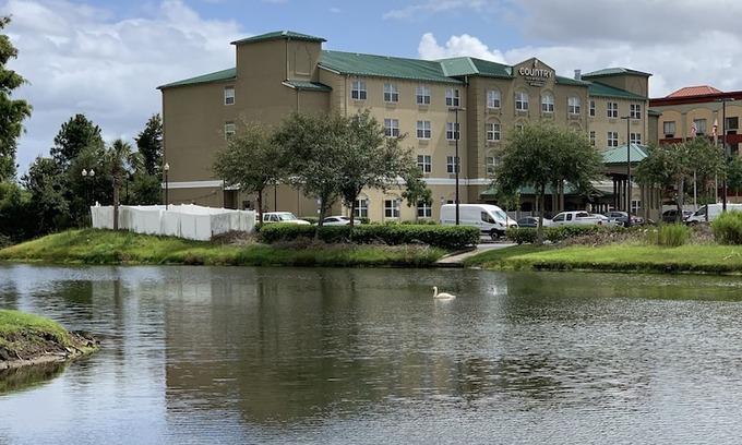 Jacksonville Hotel | Country Inn & Suites by Radisson, Jacksonville West, FL