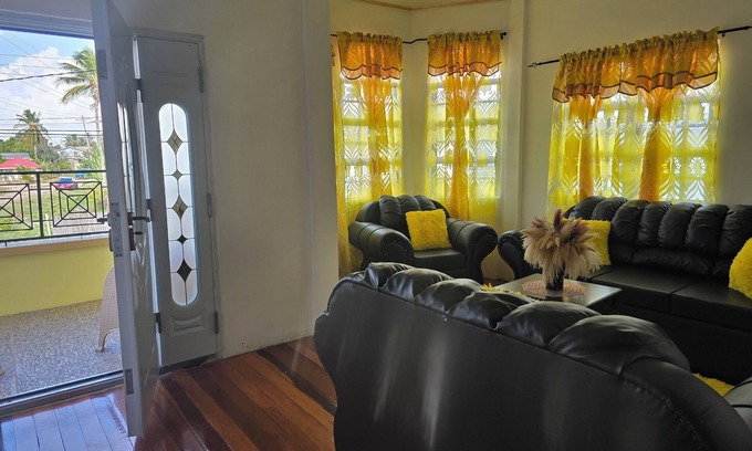 Demerara-Mahaica House | COUNTRY INN- What's app +1721-5540734
