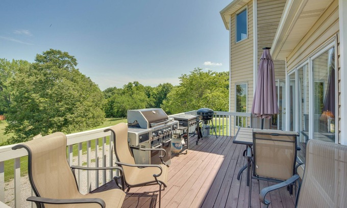 Jackson County House | Country Living w/Spacious Yard: Sibley Home!