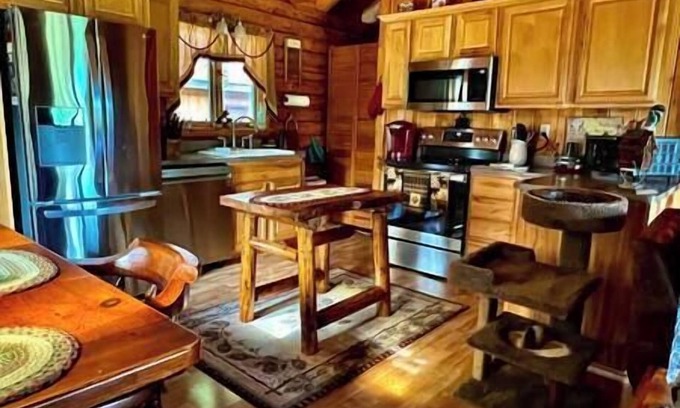 Lisbon Cabin | Country Log Cabin #1- In the heart of the White Mountains