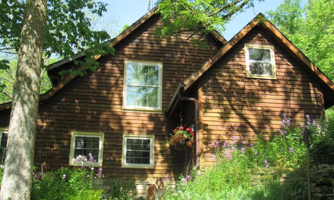Caledonia House | Country Retreat Nestled in Wooded Valleynnn