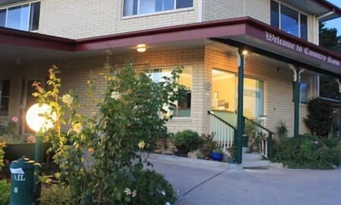 Warwick Hotel | Country Rose Motel Warwick