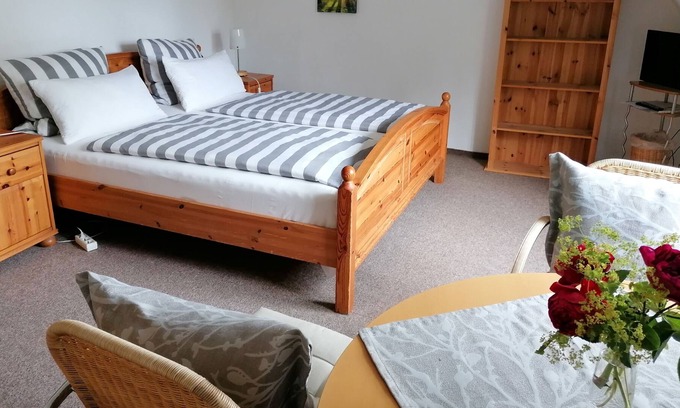 Blasewitz Apartment | Country-style non-smoking double room