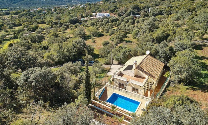 Sao Bras de Alportel Villa | Country Villa, Modern Interiors, A/C, Private Pool & Sunny Terraces - 2km to São Brás de Alportel!