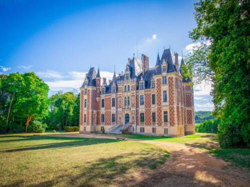 Maigne House | Countryside castle with Concierge Luxury