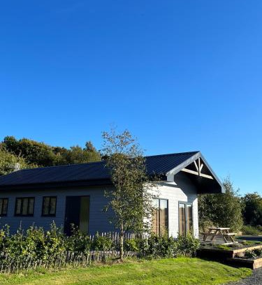 Glasgow Apartment | Countryside Chalet near Glasgow