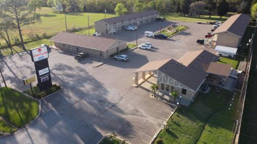 Malakoff Hotel | Countryside Inn