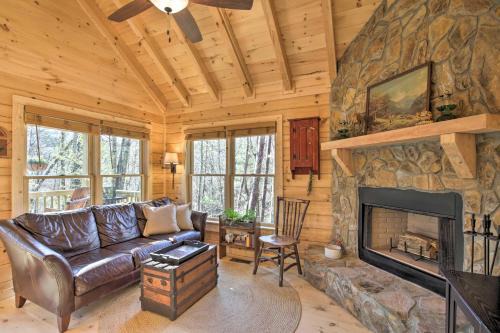 Cherry Log House | Couples Getaway Cabin by Hiking and Waterfalls!