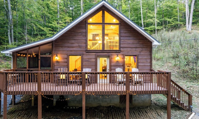 Sevierville Cabin | Couples Private Mountain Oasis! Hot Tub! Theatre! Fire Pit!