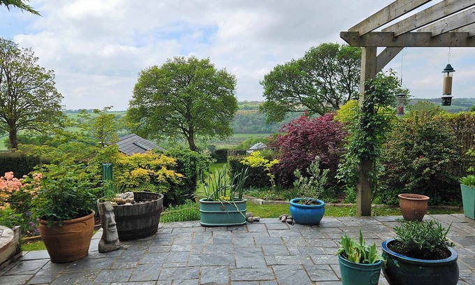 Mary Tavy House | Couples retreat on Dartmoor with stunning views