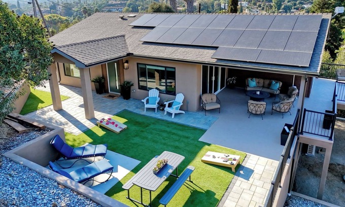 East Canyon House | Courtside Pickleball Stay and Play