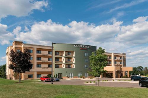 Battle Creek Hotel | Courtyard by Marriott Battle Creek