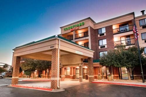 Meridian Hotel | Courtyard Denver South Park Meadows Mall