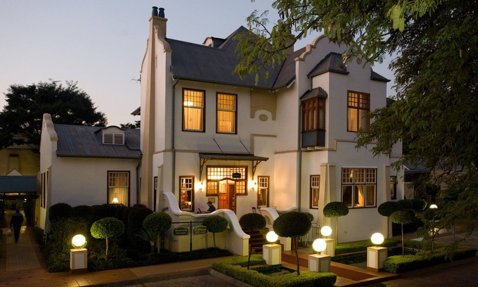 Arcadia Hotel | Courtyard Hotel Arcadia
