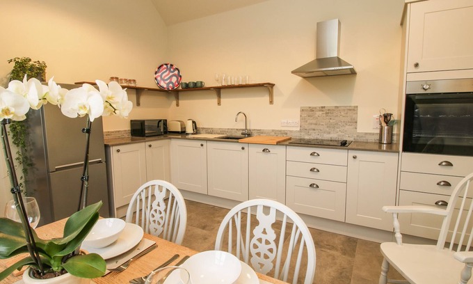 Stanton Upon Hine Heath Cottage | Cow'ouse