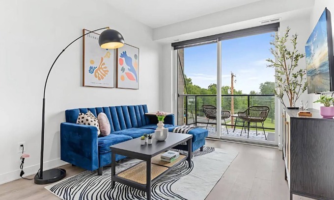 Kingfield Apartment | Cozy 1 Bedroom, 1 Bath Getaway with Balcony in Kingfield