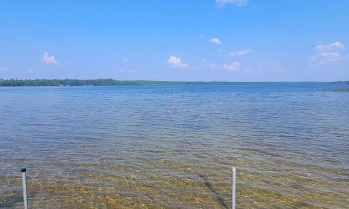 Deer River Cabin | Cozy 1950’s lake front cabin with beautiful sunsets!