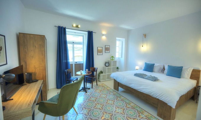 Floriana Apartment | Cozy 1bedroom, roof terrace near Valletta DAZZ2