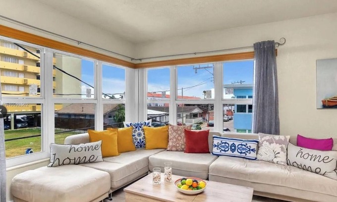 Hollywood Lakes Apartment | Cozy 1BR by the Ocean-Walk to Shops, Dine & Bike