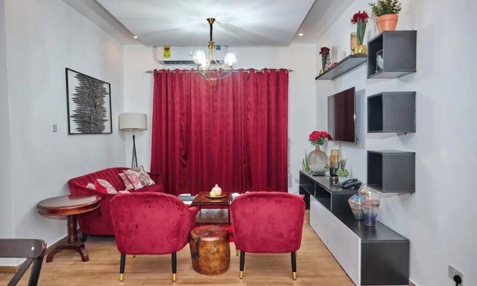 East Legon Apartment | Cozy 2-bedroom apartment in upscale East Legon-A&C Mall with modern facilities