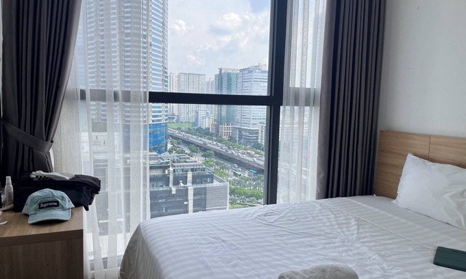 Tu Liem Apartment | Cozy 2-bedroom apartment in amazing Hà Nội with fitness room, AC