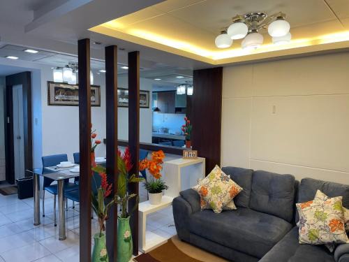 Santolan Apartment | Cozy 2-bedroom Condo at Marcos Highway