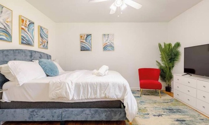 Suwanee House | Cozy 2 bedroom private- Suwanee, Lawrenceville-I85