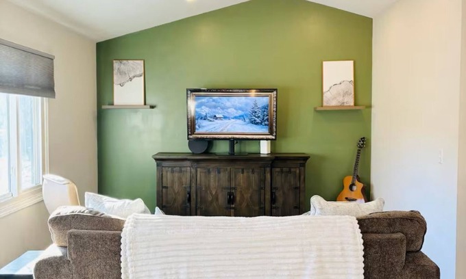 Fridley House | Cozy 2-bedroom retreat in Fridley with Treehouse vibes